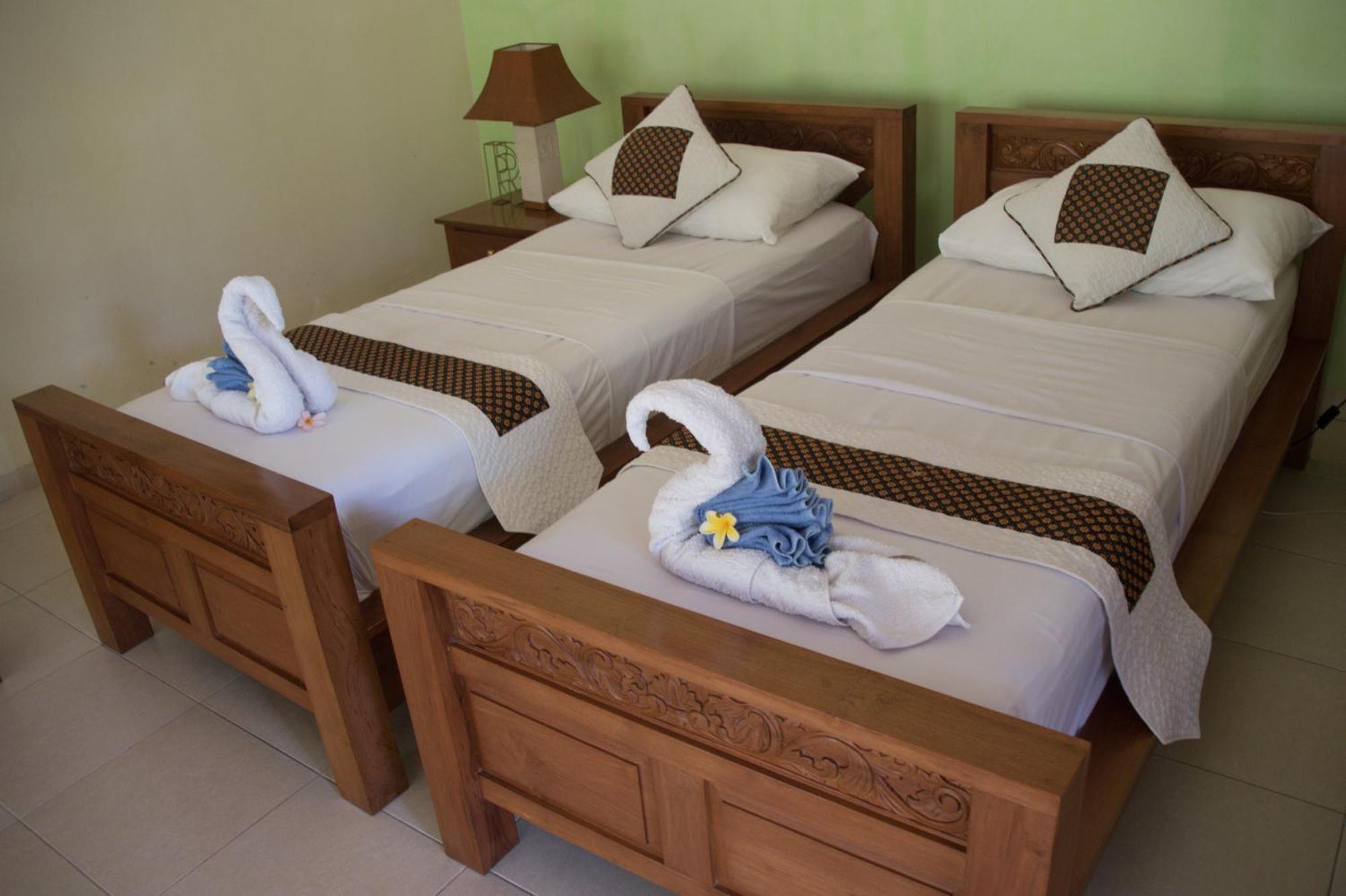 Guesthouse Rumah Senang Kalibaru Exteriér fotografie
