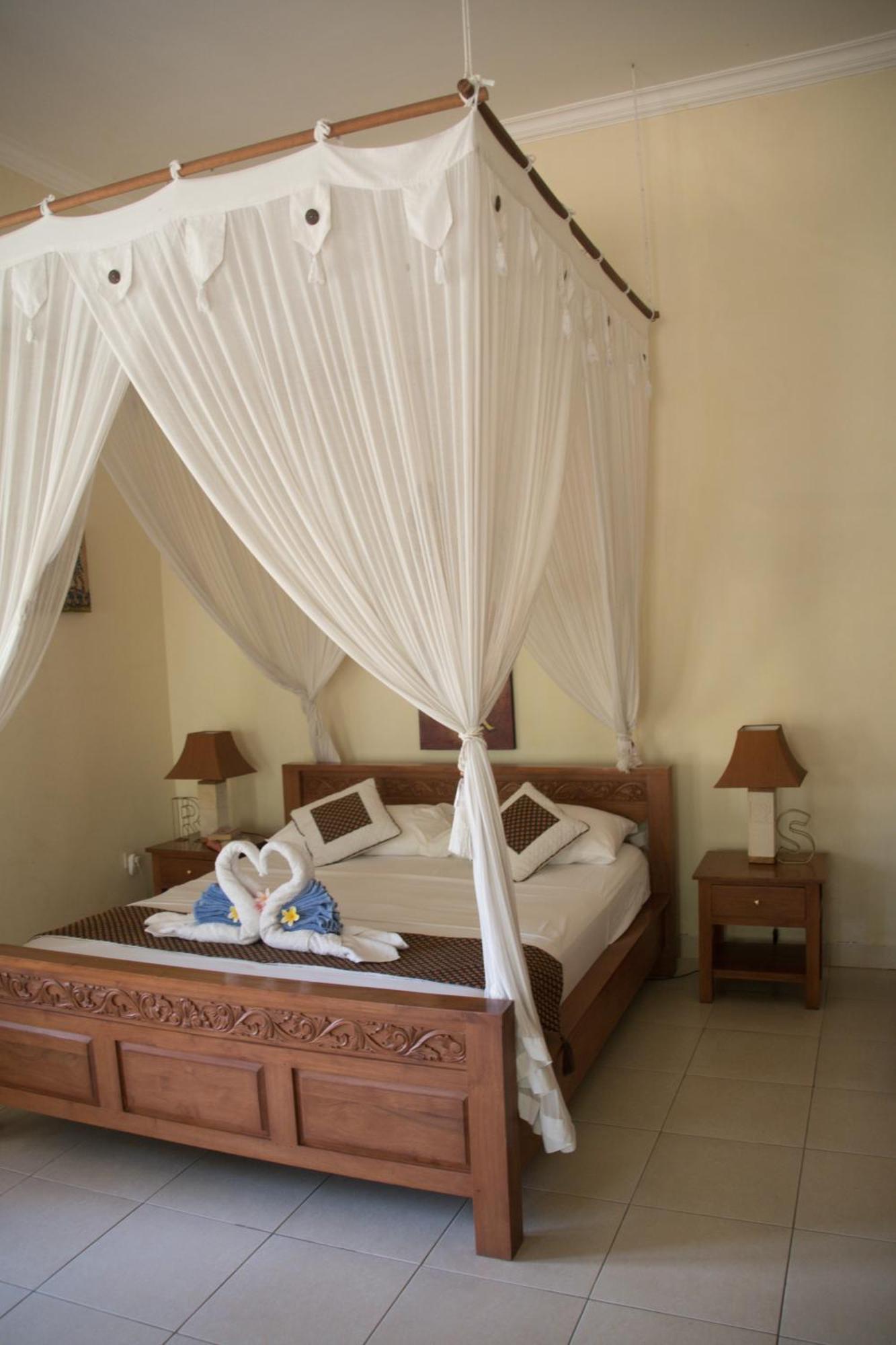 Guesthouse Rumah Senang Kalibaru Exteriér fotografie